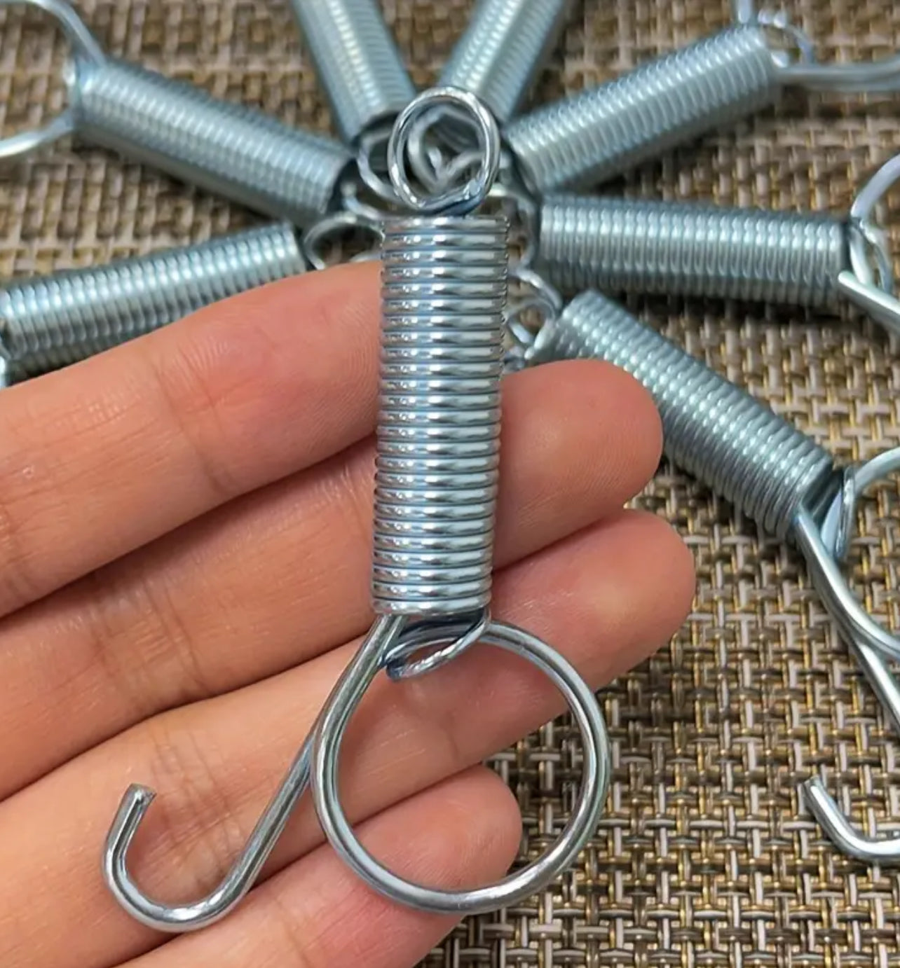 30pcs Stainless Steel Pet Cage Hooks with Spring Mechanism - (هوكات لقفل ابواب الاقفاص (عدد ٣٠ حبه